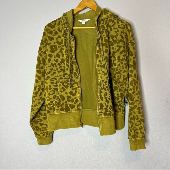 JoyLab Green Animal Print Oversized Hoodie women's size XS - Picture 1 of 10